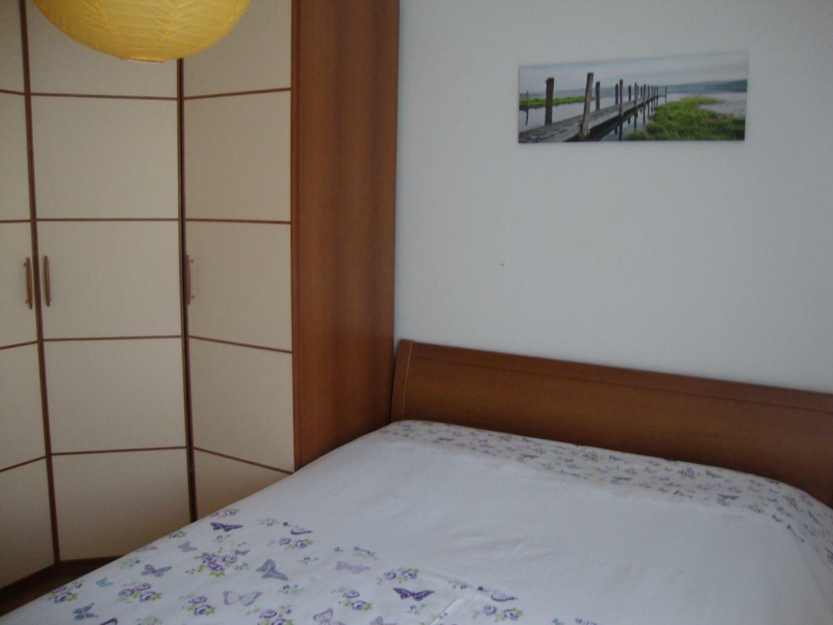 Apartment Mirta Pula Exterior photo